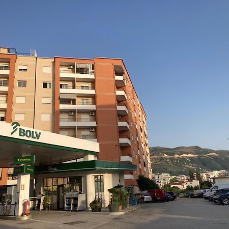 Hergi Apartament Vlorë Exterior foto